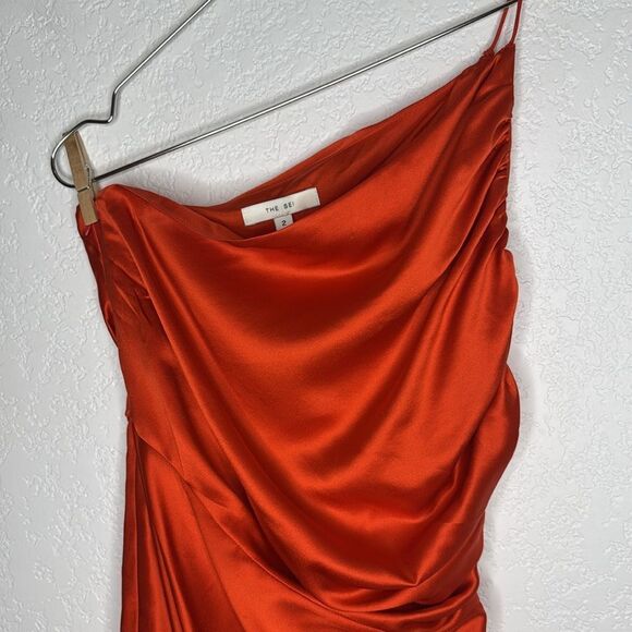 The Sei Silk ONE SHOULDER RUCHED MINI
DRESS- Orange Size 2 Revolve - Picture 4 of 15